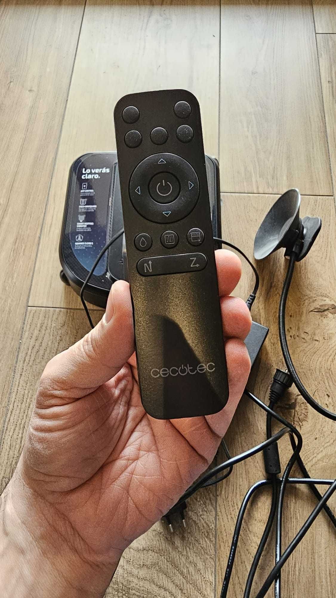 Robot limpa-vidros Conga Windroid 980 Connected