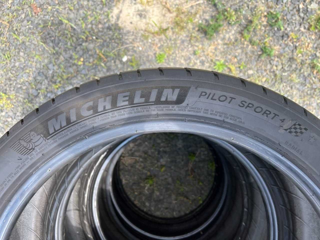 Michelin Pilot Sport 4 225\45 R19