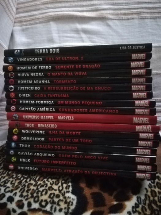 Coleção BD Marvel