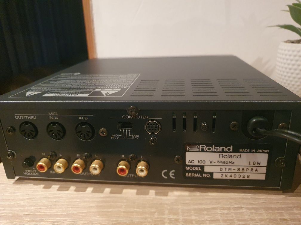 Sound Canvas SC88 PRO, w stanie idealnym