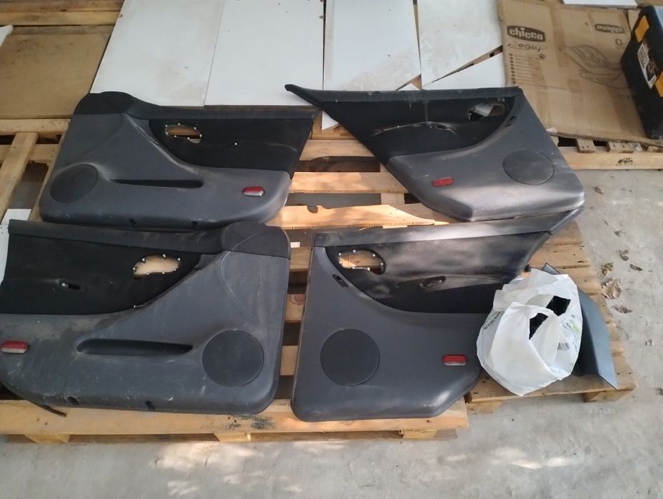 Forras portas SEAT Toledo 2000