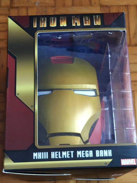 Mealheiro Semic Studio Capacete Marvel Iron Man Figura 25cm