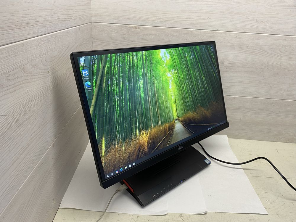 Моноблок FUJITSU ESPRIMO X956 TSX1 / i5-6500T / 8GB / 120 SSD  Full HD