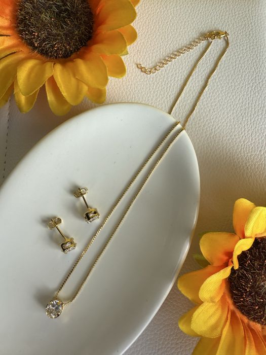 Colar ponto de liz pedra de zirconia folheado ouro semijoia