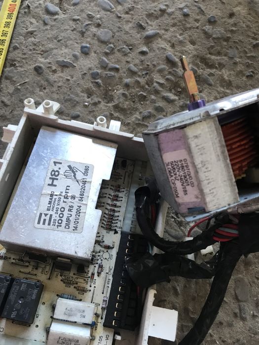 Ariston АVSF109,корпус,помпа,інше