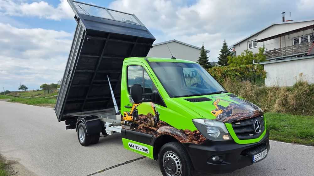 Mercedes-Benz Sprinter 519  Sprinter 519