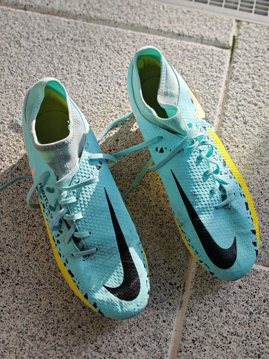 Chuteiras Nike Phantom