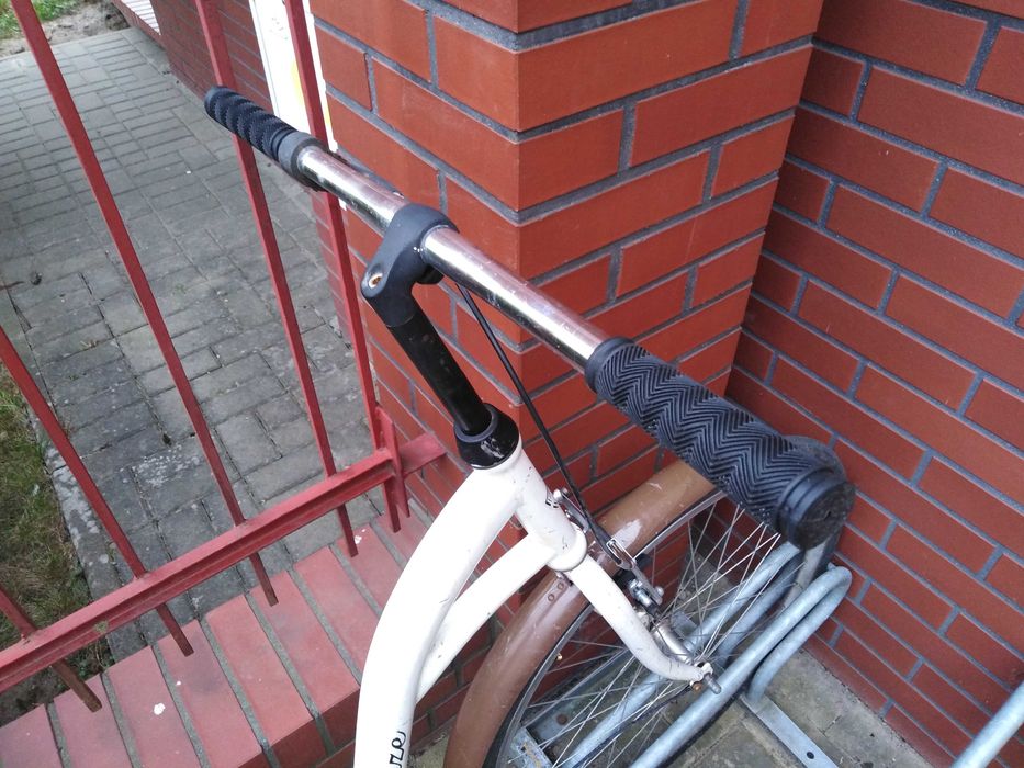 Rower damka 28" tanio jeździ tylne koło do wymiany