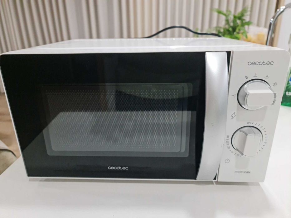 Microondas Cecotec Branco