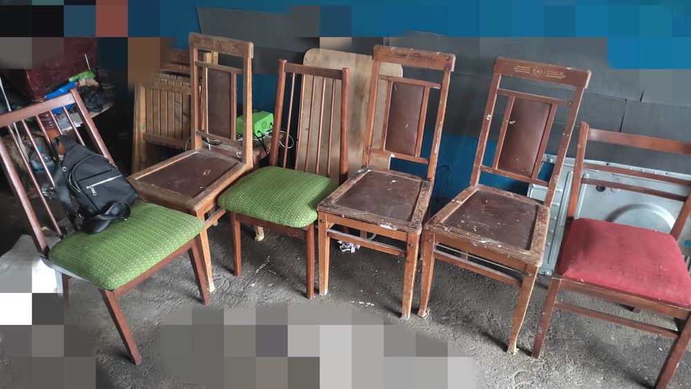 Стулья по 100 бу