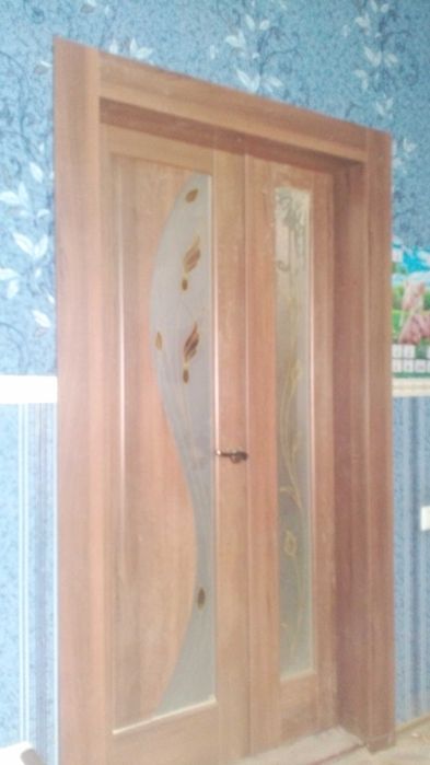 Входные,межкомнатные,пластиковые двери,окна-балконные блоки,откосы.