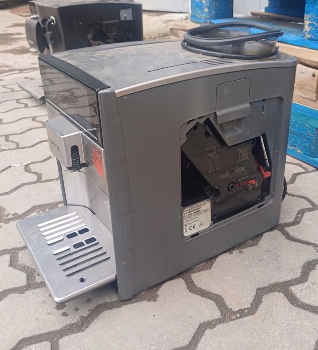 Кавомашина кавоварка Siemens S700 EQ6 EQ3 EQ9 S300 S100 S500 S400