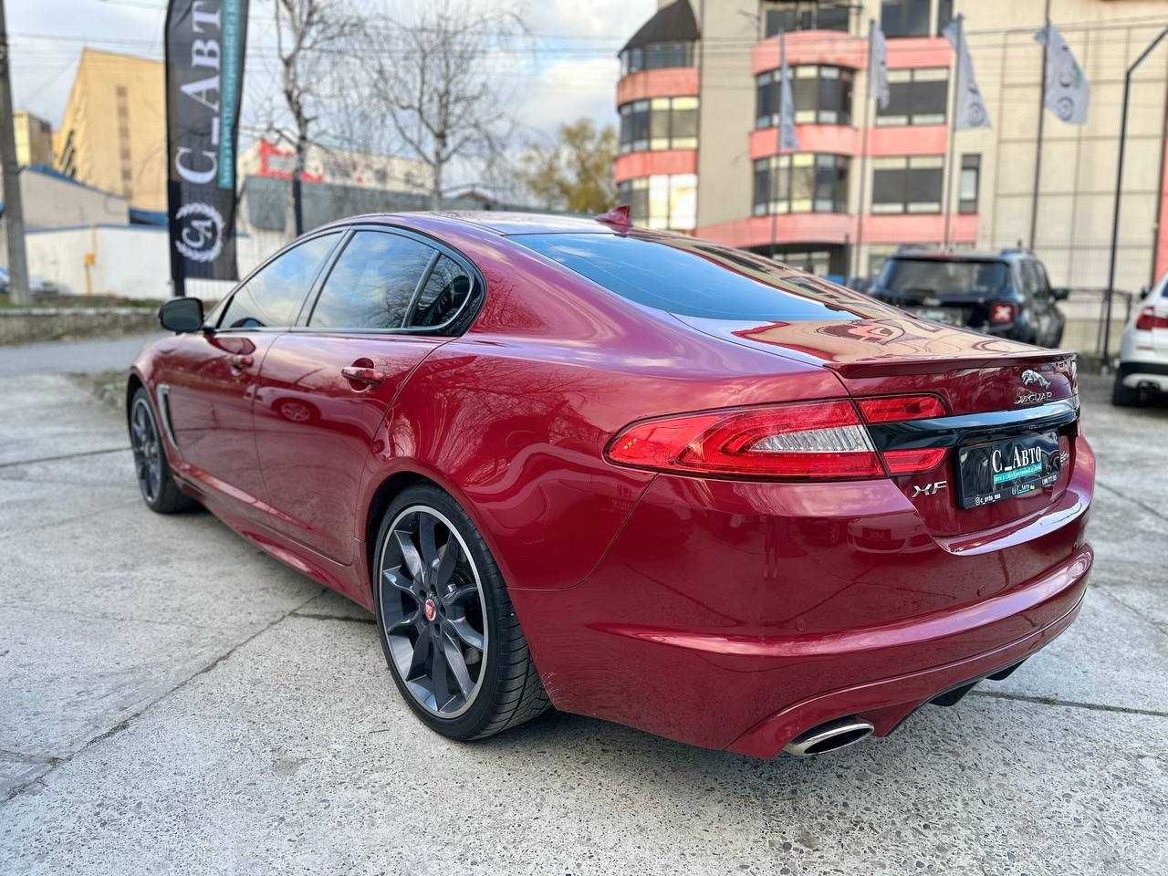 Jaguar XF купити за 320дол/міс