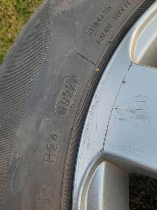 Felgi 5x112 16 cali  nowe zimowe opony audi a4 b6 7 octavia 205 60 r16