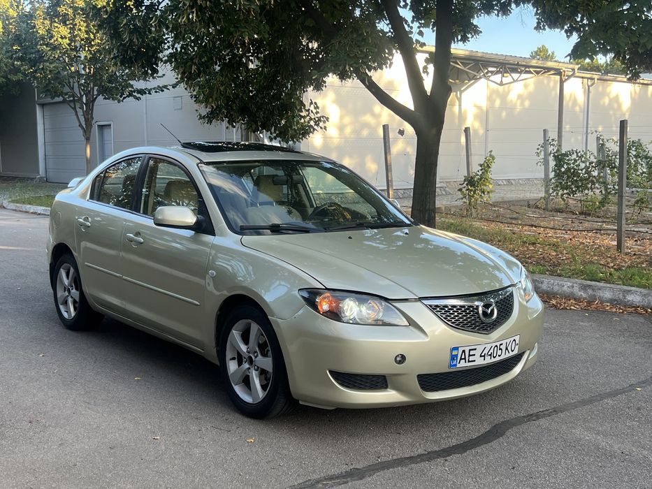 Продам Mazda 3. 2.0