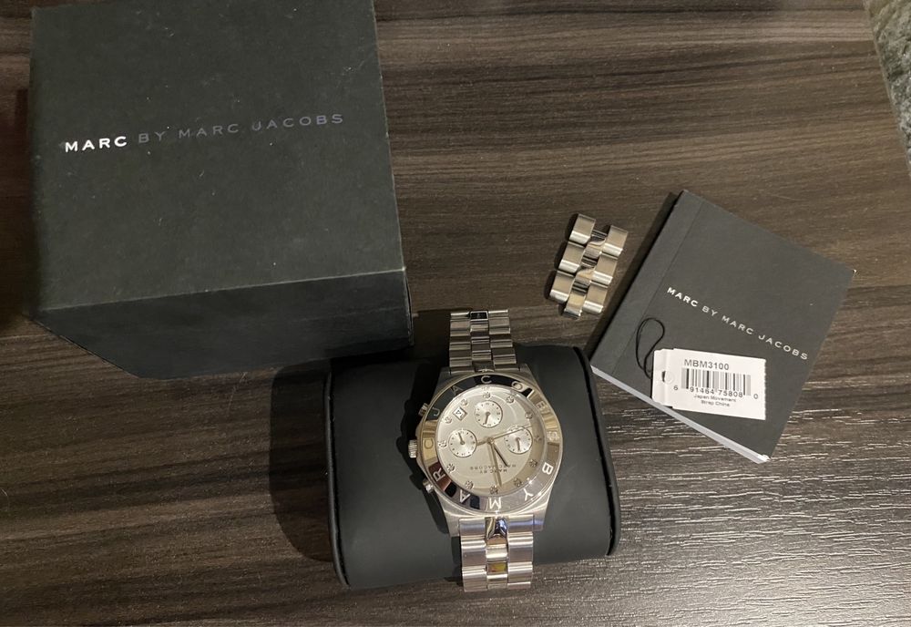 Оригинал часы женские  MARC JACOBS MBM3100