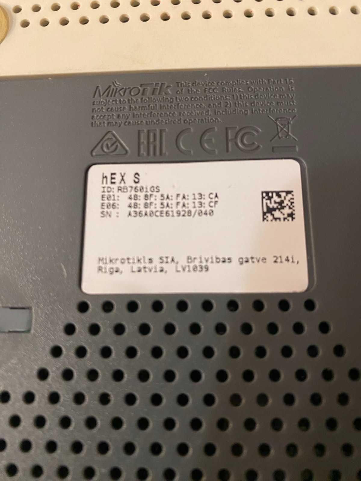 Маршрутизатор, роутер Mikrotik HEX  950  бу в робочому стані з бп