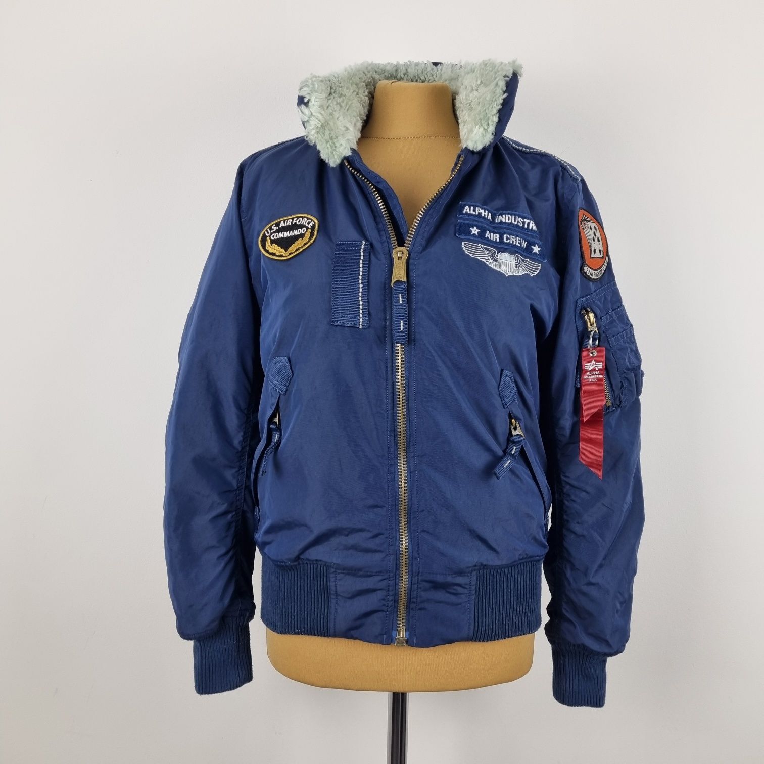 Alpha Industries U.S Air Force Commando 77th Fighter SQ Granatowa Pilo