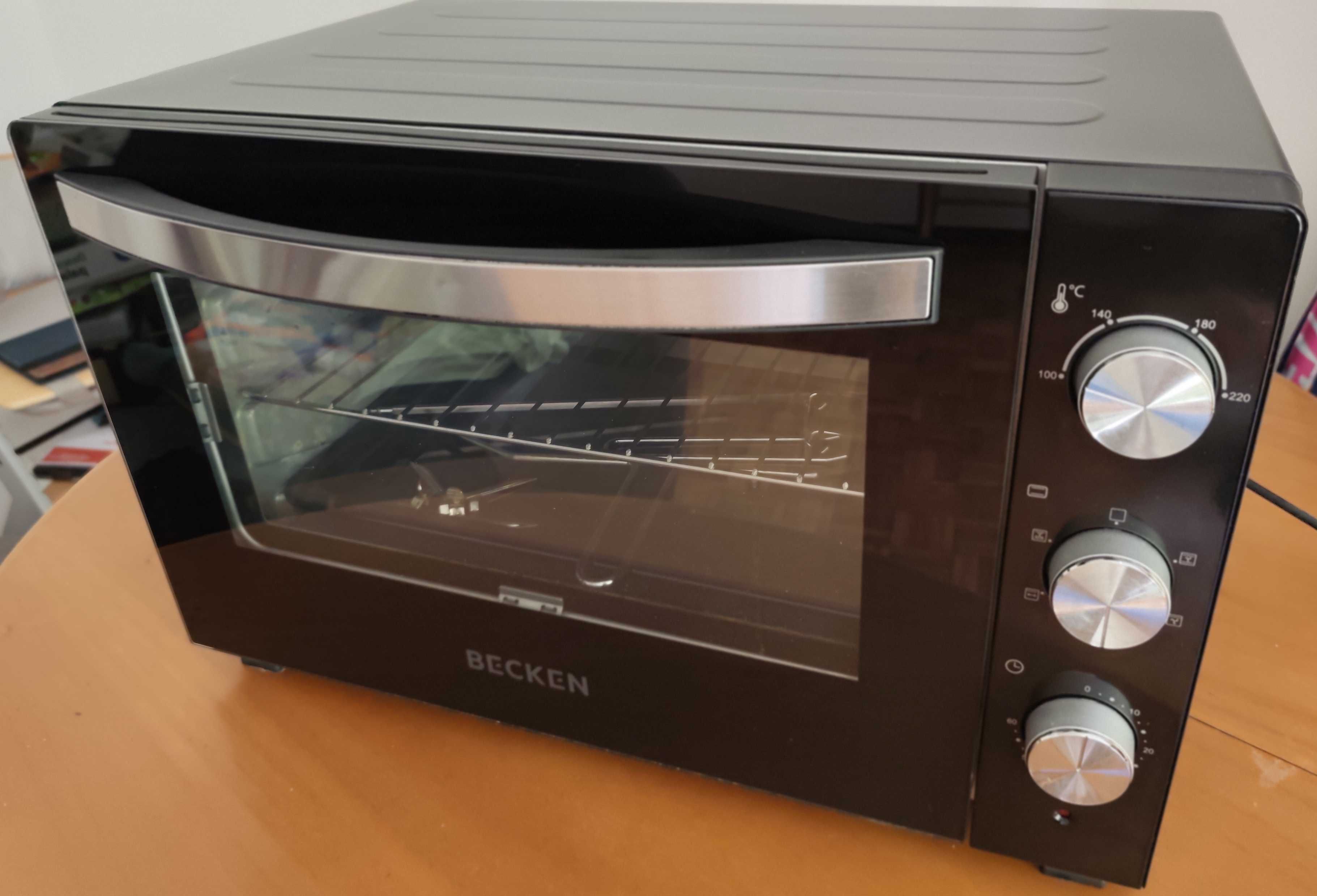 Mini-forno BECKEN BMO4134 de 46L e 1800W
