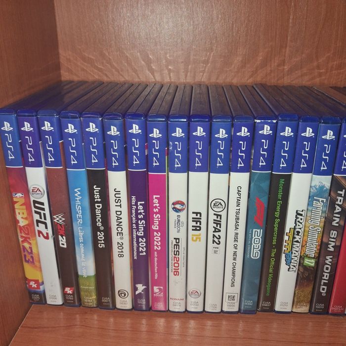 Jogos PS4 originais — de 10 € a 14 € | Coleção completa | Carregal