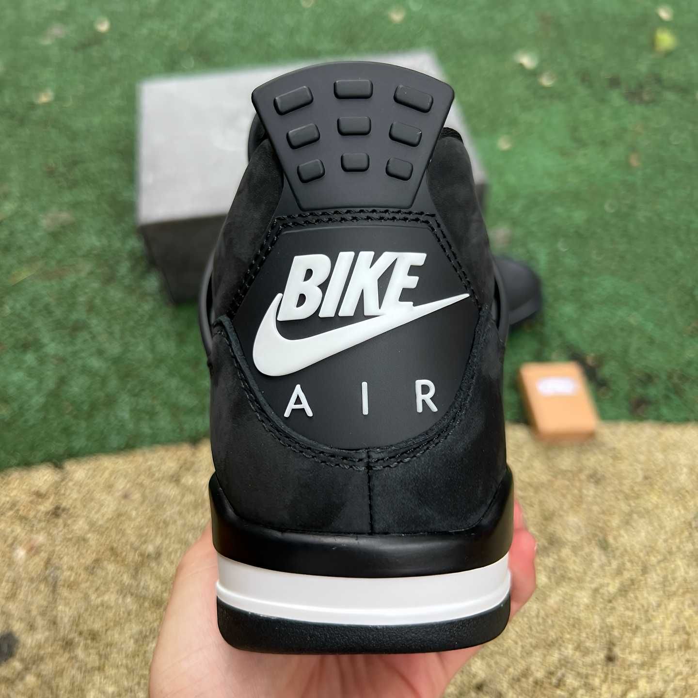 Sapatilhas Nike Air Jordan 4 Nigel Sylvester "Brick by Brick"
