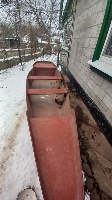 Лодка металева 4,6м довжина