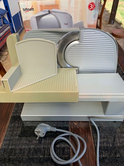 Cortadora doméstica fiambreira