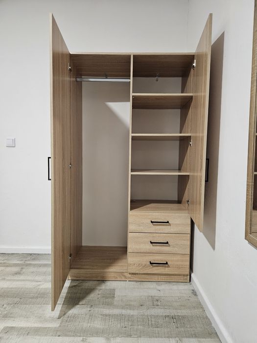 Roupeiro (usado 4 meses)