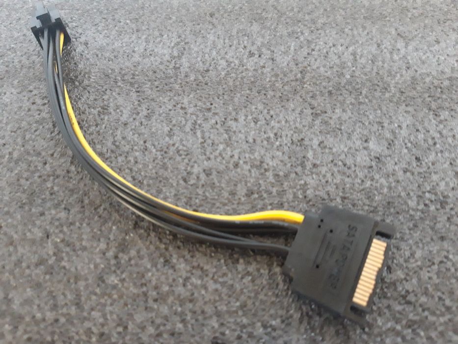 Перехідник живлення  відеокарти 2molex - 8pin/6pin/SATA-6pin