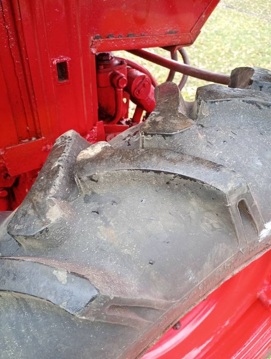 Трактор колісний Т-25