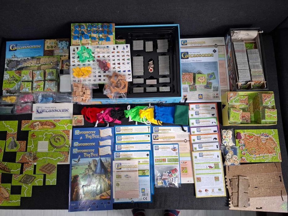 Gra planszowa Carcassonne Big Box wraz z masą dodatków