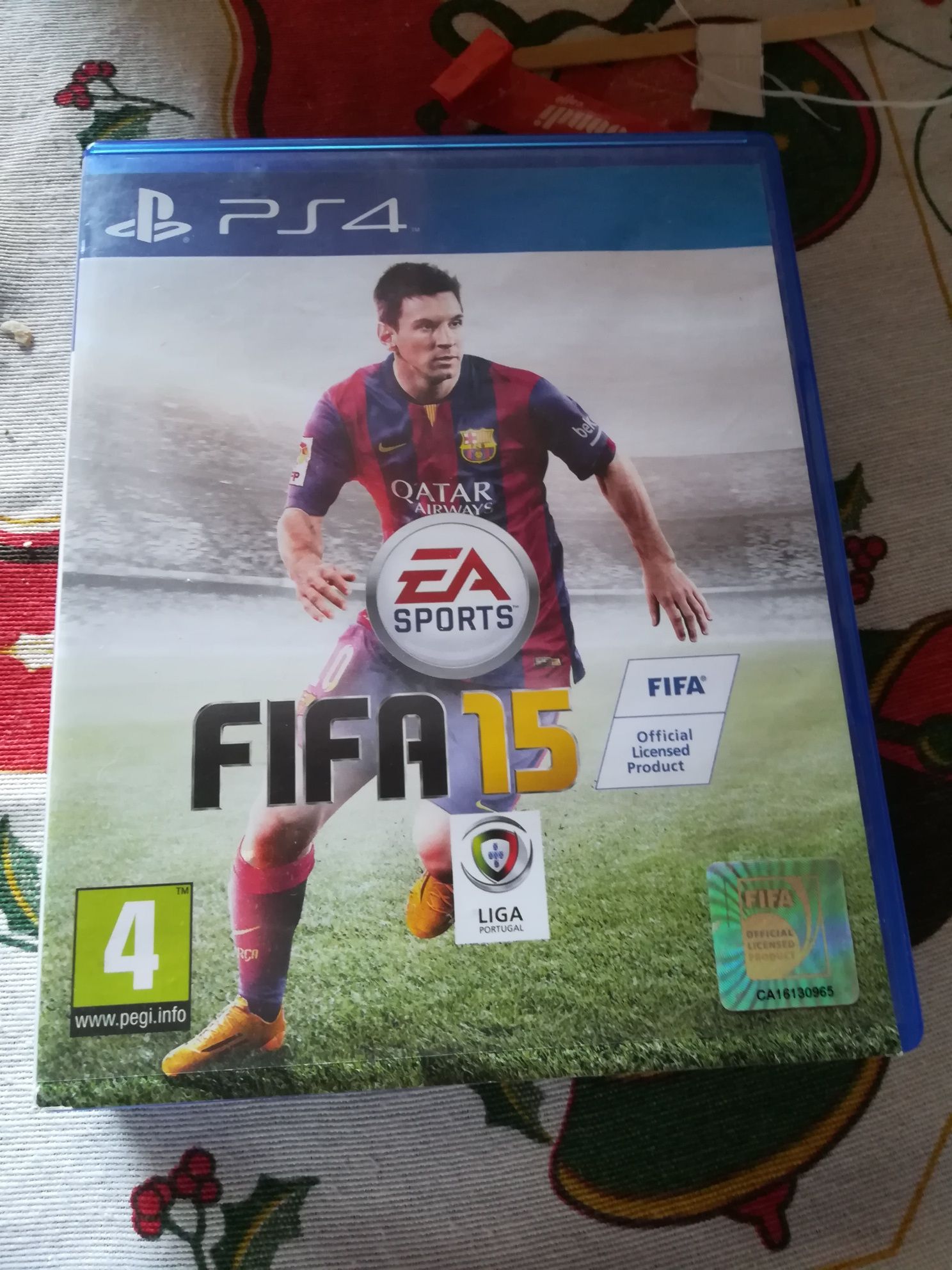 Jogos playstation 4 e um comando