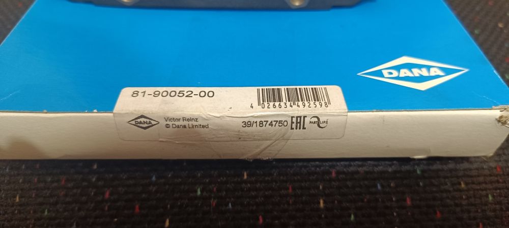 Сальник коленвала VIKTOR REINZ 81-90052-00