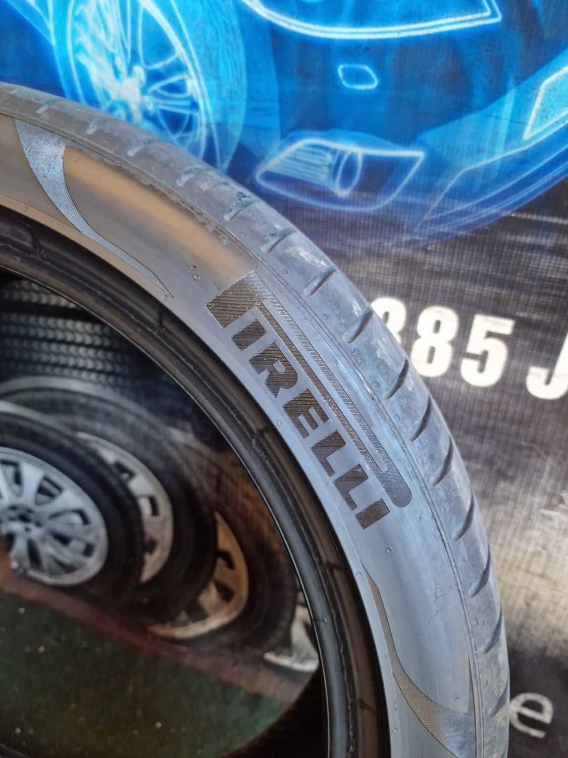 Opony letnie 245/40/19 Pirelli Para