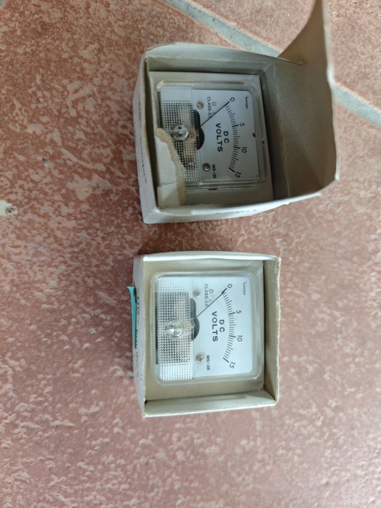 Vendo material de som - Novo
