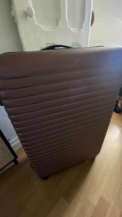 Mala 23kg praticamente nova