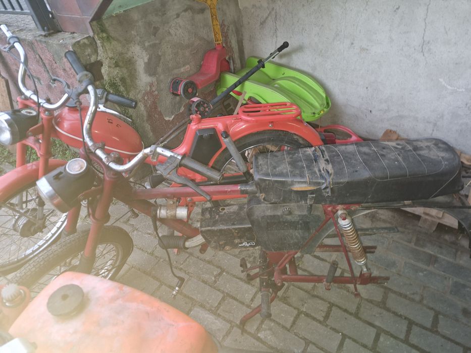 Części romet ogar 200,205 silnik koło Bak lampa itp