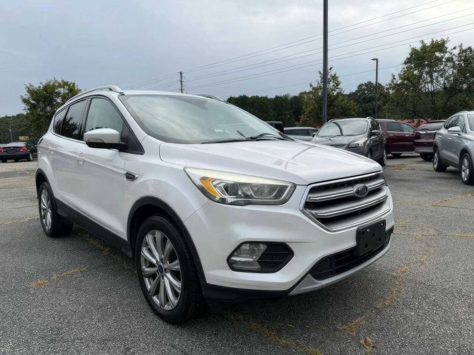 Ford Escape Titanium      2017