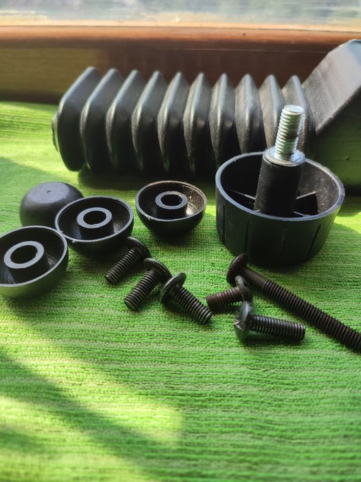 Запчастини офісне крісло