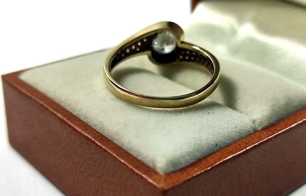 Bogato zdobiony złoty PIERŚCIONEK pr.585 r.17 Lombard Lubawa