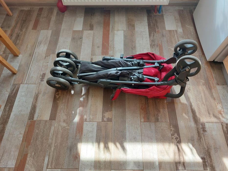 Прогулянкова коляска-тростинка Chicco  Liteway