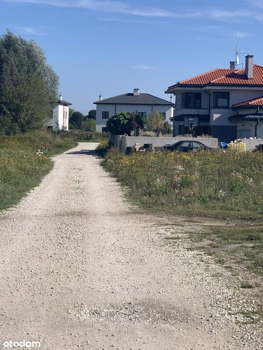 Działka w Wawrze z pozwoleniem na budowę