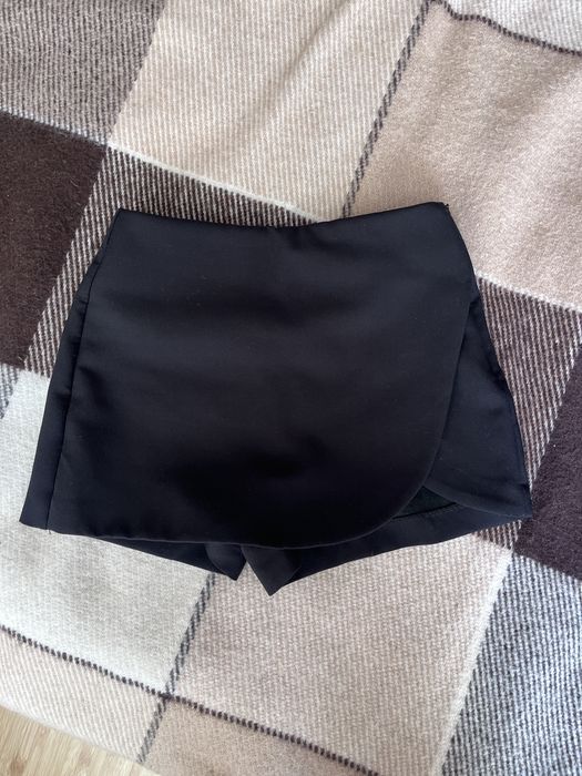 Юбка-шорти ZARA чорні