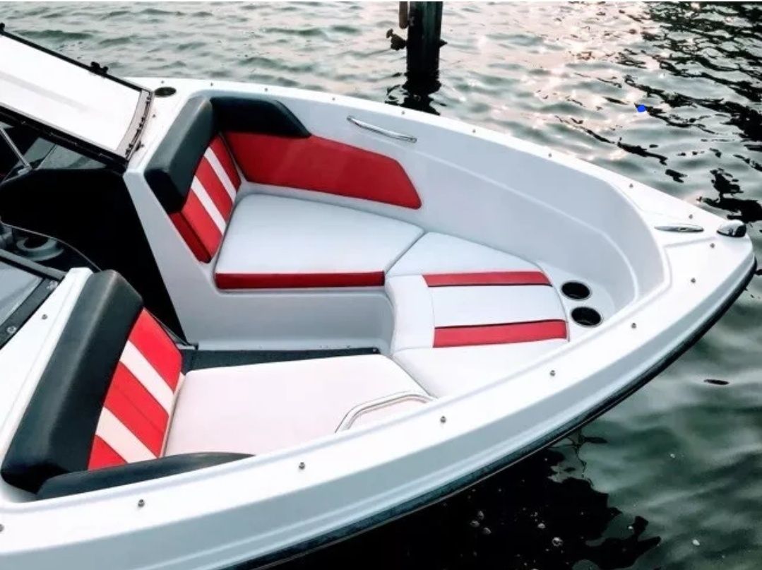 Łódź motorowa Glastron GTS200