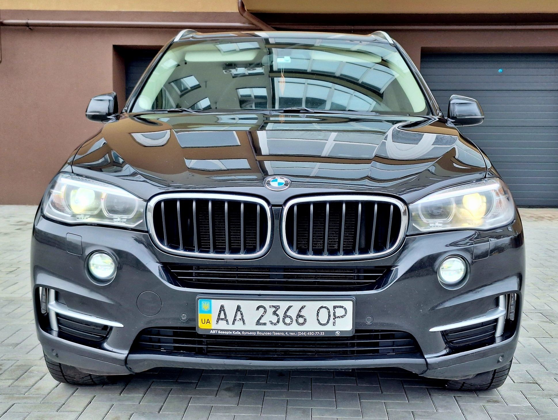 BMW X5 F15 3.0d офіційний