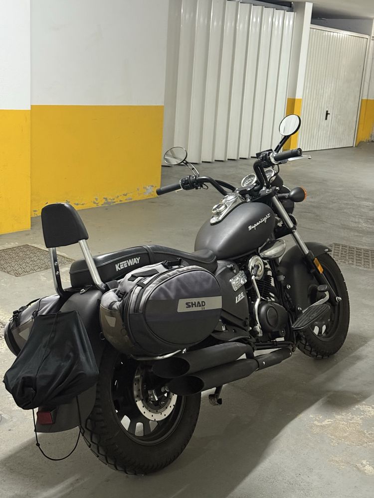 Keeway 125 superlight