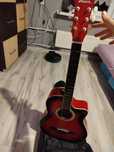 Gitara akustyczna plus futerał