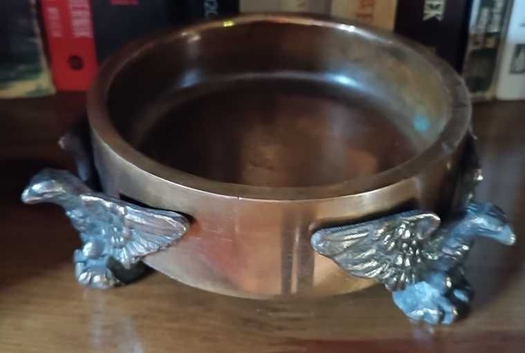 Popielniczka II Rzeczpospolita, Kantynowa?  Brąz/Mosiądz?