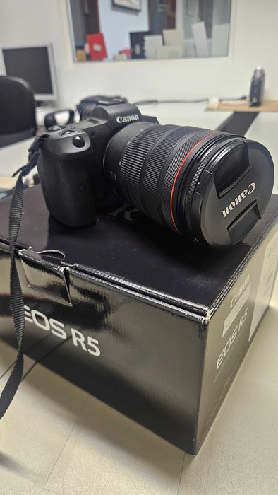 Canon EOS R5 + RF 24-70mm f/2.8L IS USM + Acessórios excelente estado