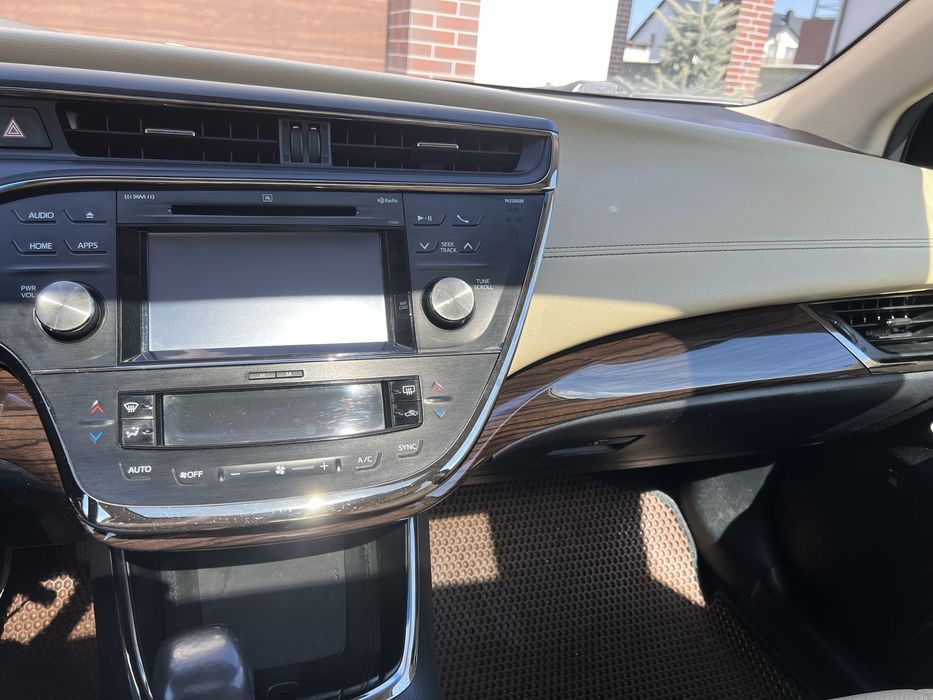 Toyota Avalon Limited 2015 Hybrid